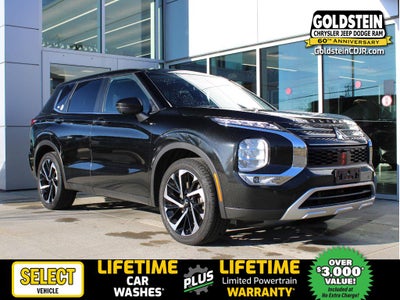 2022 Mitsubishi Outlander SE