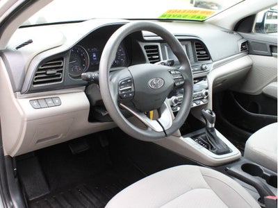2020 Hyundai Elantra SE