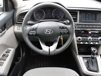 2020 Hyundai Elantra SE
