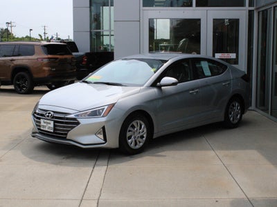 2020 Hyundai Elantra SE