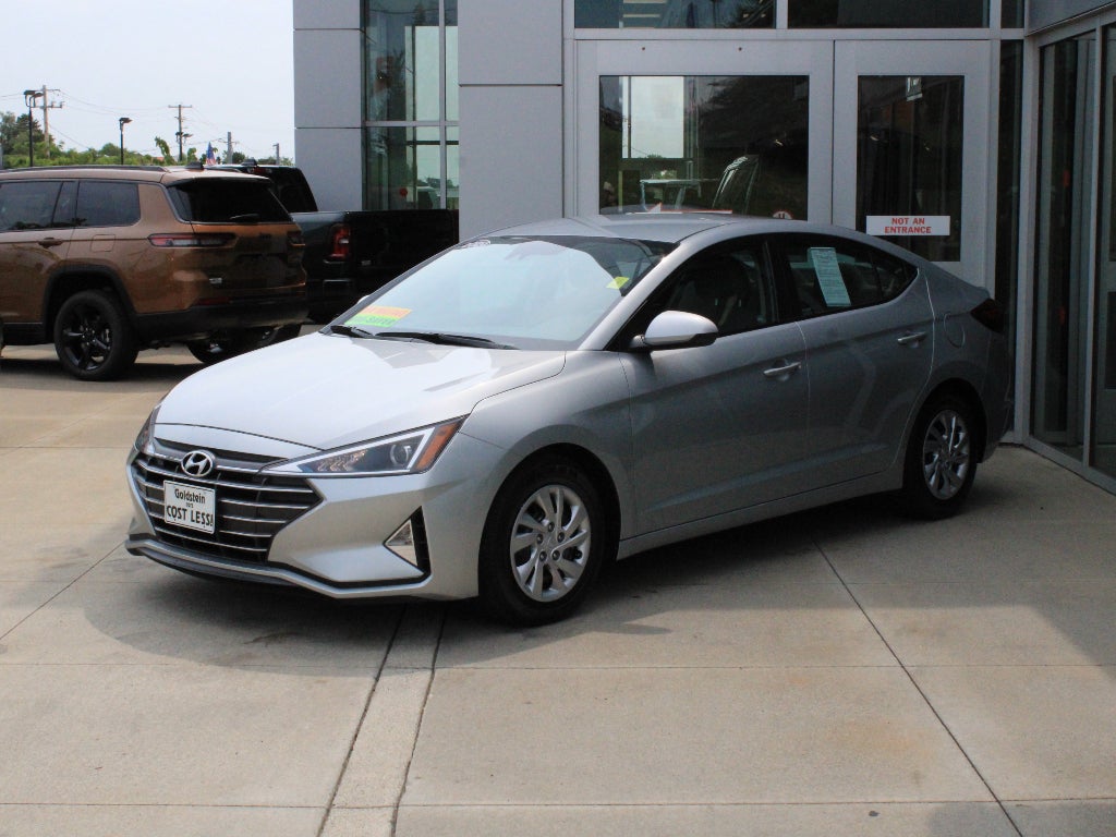 2020 Hyundai Elantra SE