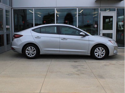 2020 Hyundai Elantra SE