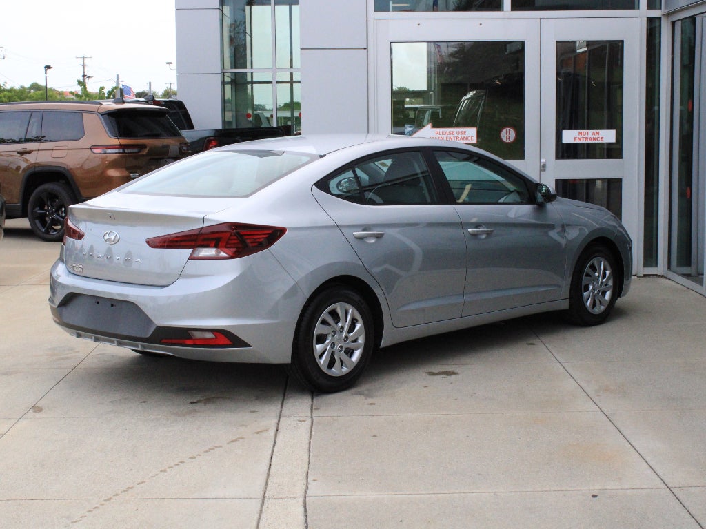 2020 Hyundai Elantra SE