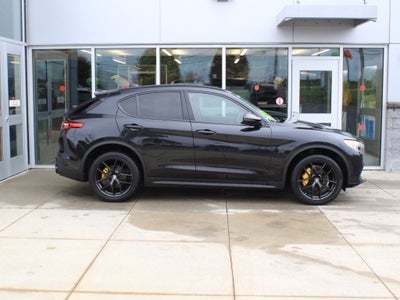 2019 Alfa Romeo Stelvio Base